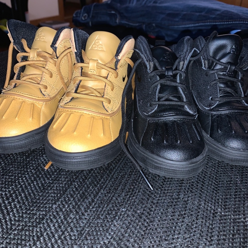 Toddler Nike Duck Boots.